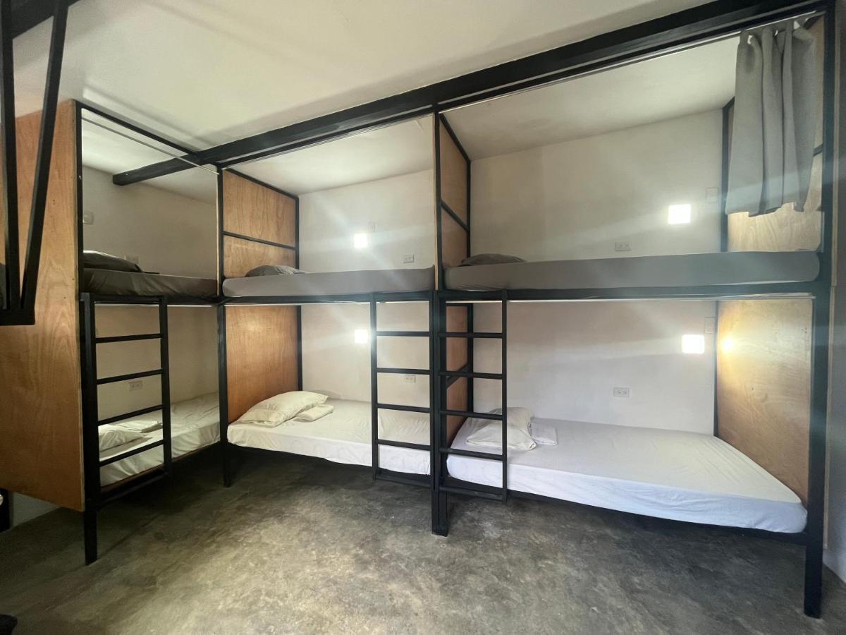 Akih Pods Hostel Playa Santa Teresa  Dış mekan fotoğraf